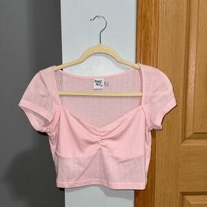 Princess Polly Light Pink Lightweight Cropped Short Sleeve Top Women’s Size 8